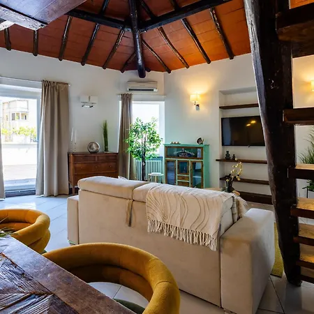 Maria Luxury With View Terrace Apartment