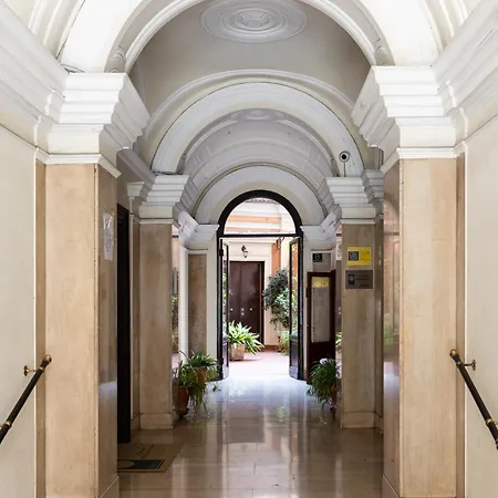 아파트 Maria Luxury With View Terrace *